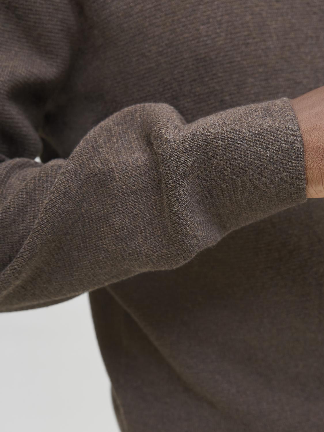 model_shot-detail